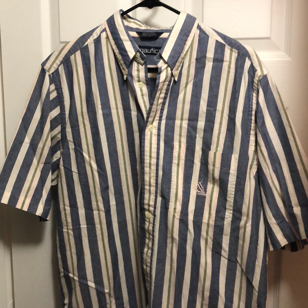 Vintage nautical short sleeve button up chambray
